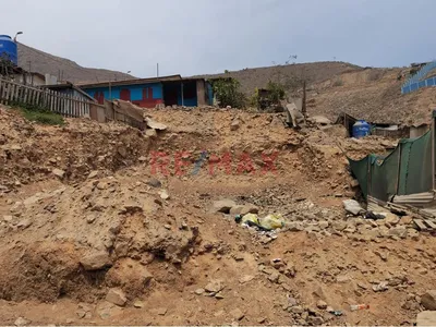¡¡Oportunidad Unica !! Se Vende Terreno De 220M2 En Jicamarca Cerca  A La Paradita