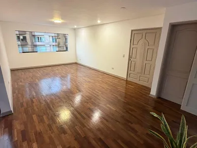 Venta de Departamento en Santiago de Surco - Lima 3 Dormitorios