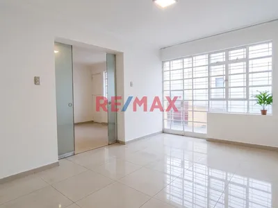 ¡Excelente Oportunidad! Venta De Casa O Local En El Corazón De Jesús María