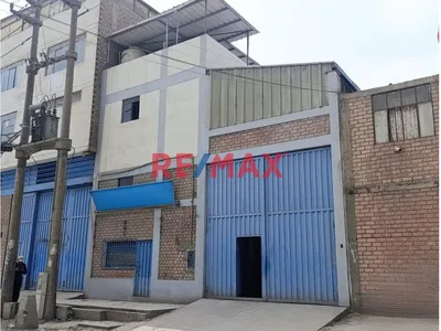 🏭  Se Alquila Amplio Local Industrial – Listo Para Operar !