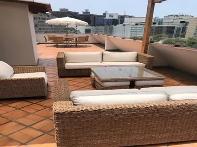 Venta de Departamento en San Isidro - Lima 4 Dormitorios 