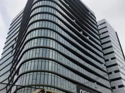 Venta de Oficina en Santiago de Surco - Lima