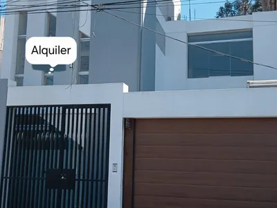 🏢 Oficina En Estreno – Av. Venezuela