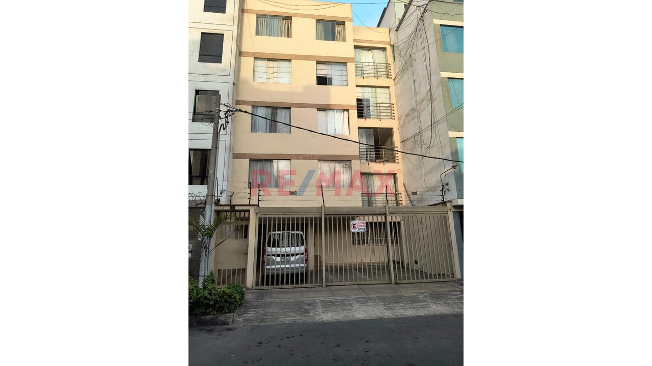 🏡 Departamento En Venta En Pando– Cercado De Lima