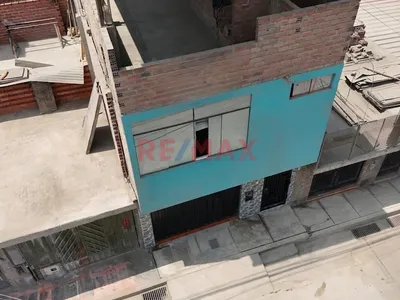 🚨 ¡Ocasión Para Vivir E Invertir En Sjl! 🏡💰 🔥 Casa De 3 Pisos + Amplia Azotea