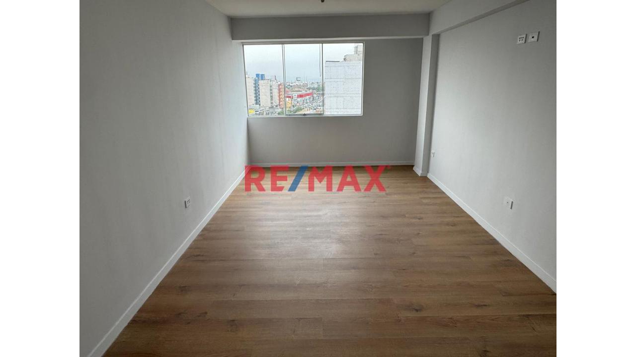 Departamento Con Excelente Ubicación - Residencial Los Diamantes