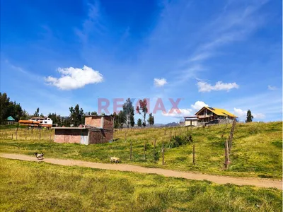 🌅🍃 Construye Tu Proyecto Soñado En El Corazón De Chinchero 🍃🌅