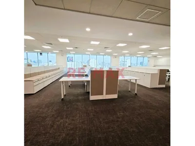 Se Vende Oficina De 581 Mt2 En El Piso 13 De Edificio Empresarial Gerpal - Zona Céntrica De Miraflores
