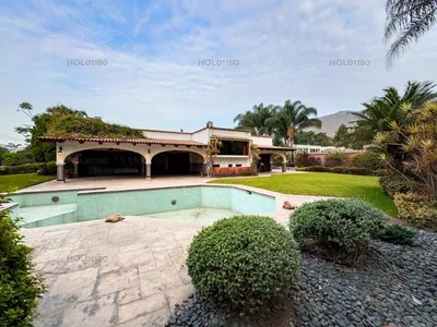 Venta de Casa en La Molina - Lima 4 Dormitorios