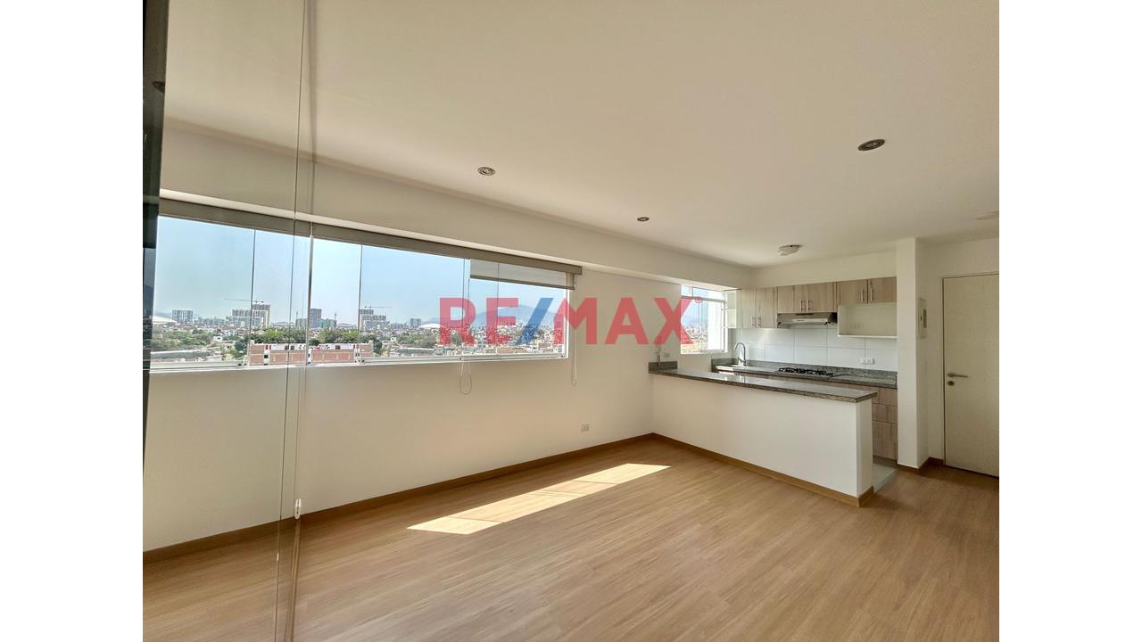 Departamento Super Iluminado En Alquiler Con Excelente Ubicación De Pueblo Libre