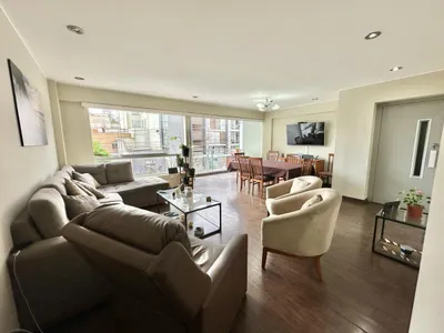 Venta de Departamento en Santiago de Surco - Lima 3 Dormitorios
