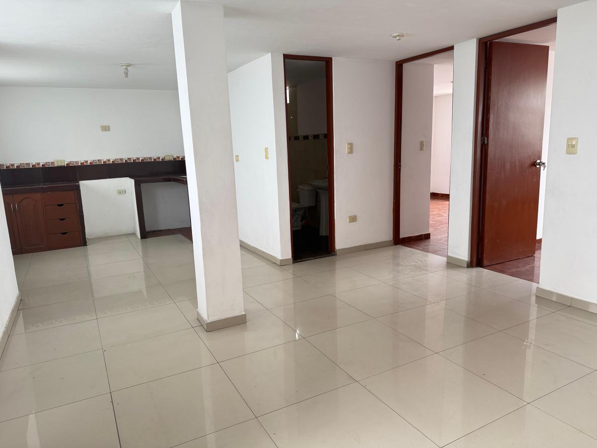 Venta de Departamento en Santiago de Surco - Lima 2 Dormitorios 
