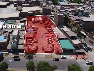 Se Vende Terreno Comercial  1796 M2 ,Av. America Norte -Trujillo