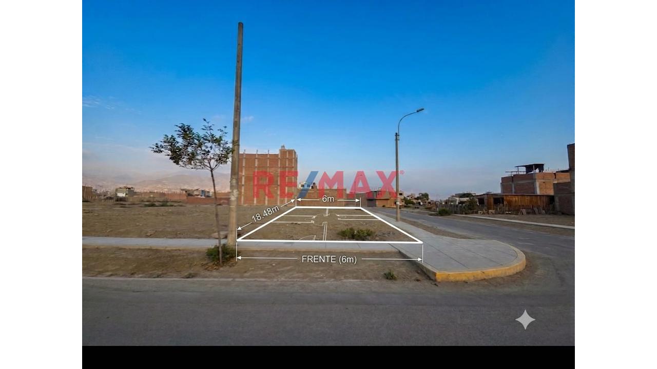 Venta De  Terreno En Esquina  En Urbanizacion La Arboleda 1Ra Etapa