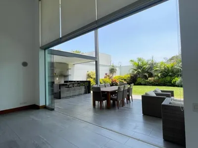 Venta de Casa en La Molina - Lima 4 Dormitorios