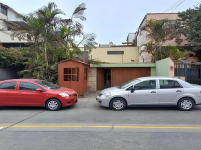 Venta de Terreno / Lote en Santiago de Surco - Lima 3 Dormitorios