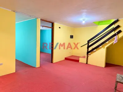 Vendo Casa De 3 Niveles En Paucarpata