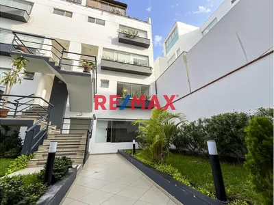 ✨🏡 Vendo Hermoso Y Amplio Dúplex En Miraflores 🏡✨