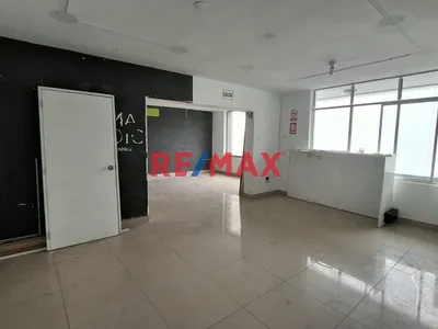 Se Alquila Local Comercial De 183M2 - 2Do Piso - En California, Víctor Larco - Frente A Wong - S/5,500