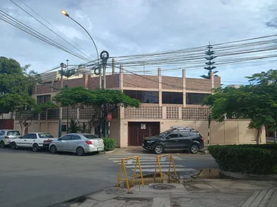 Venta De Casa Como Terreno En Corpac San Isidro