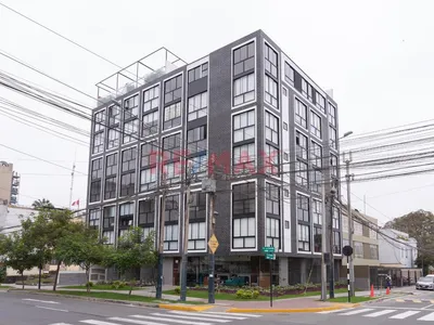 Lindo Departamento Amoblado En 4To Piso En San Isidro