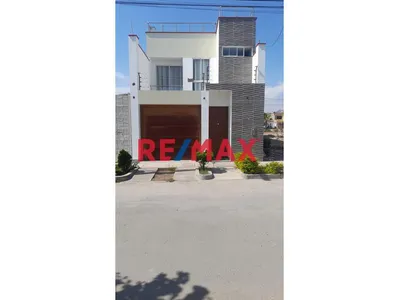 Alquiler  De Casa En Huaral