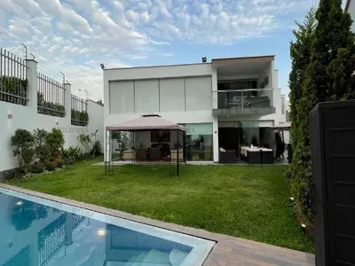 Venta de Casa en La Molina - Lima 4 Dormitorios
