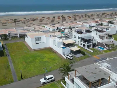 Venta de Casa de Playa en Mala - Cañete 5 Dormitorios