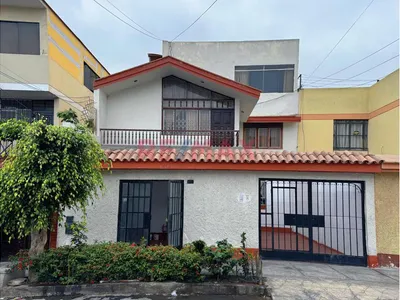 🏡 Casa Amplia En Bellavista – Taboadita