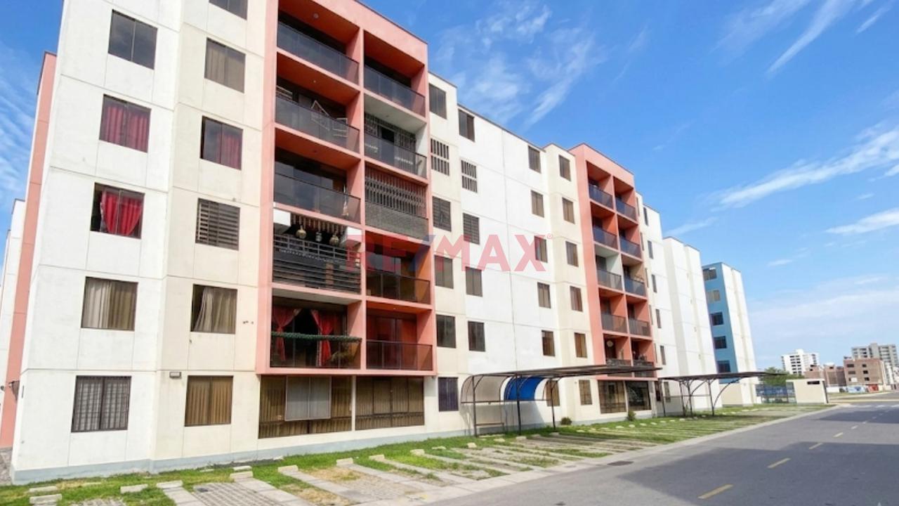 Departamento Tercer Piso En Venta Residencial Jockey La Victoria Chiclayo
