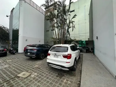Alquiler de Local Comercial en Miraflores - Lima 0 Dormitorio 