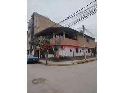 Casa En Venta En Villa El Salvador
