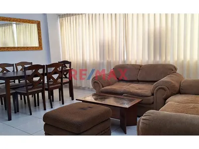 Se Alquila Departamento En 2Do Piso + Cochera - Con Vista A La Calle - A 4 Cuadras De La Playa Huanchaco - Trujillo S/1,500