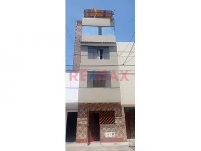 Venta de Casa en San Martín de Porres - Lima 8 Dormitorios