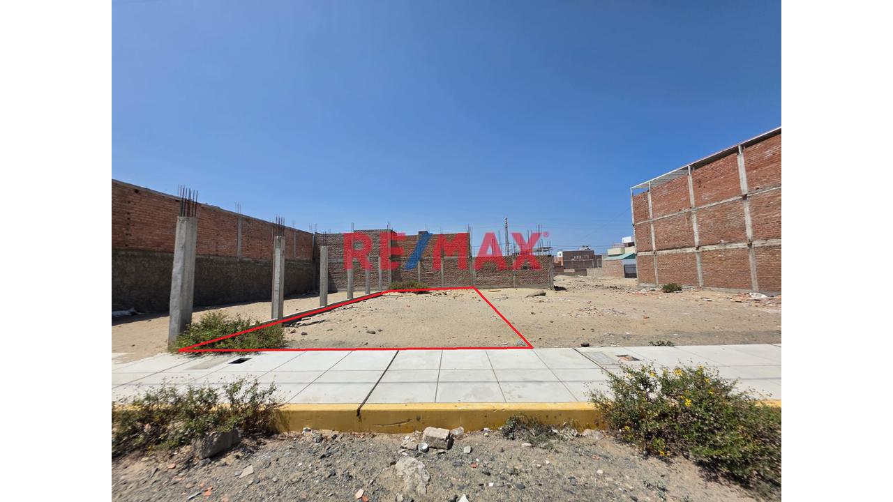 Venta De Terreno En Villa Del Sur