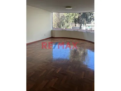 ¡Vive Con Estilo En Cayma! Departamento De 156.55 M² + Cochera De Regalo + Sistema Alexa 🤖