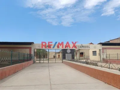 Venta De Casa En Urb. 15 De Setiembre Castilla  Piura Urbanizacion Cerrada Con Portio De Ingreso