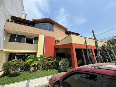 Casa en venta · Corpac, San Isidro · 712 m², 5 dorm.