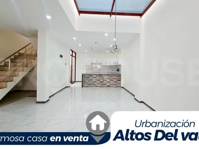 Venta de Casa en Moche - Trujillo 4 Dormitorios 