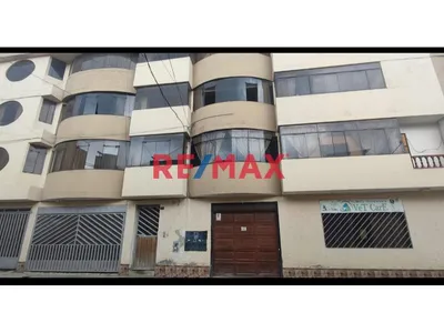 Vendo Departamento A Precio De Terreno 5To Piso S/Ascensor En La Via De Evitamiento,  Urb. La Alameda, Area 170.53M2, S/. 220,000 Soles