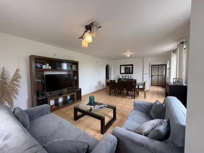 Departamento en venta · Monte Álamo 507, Santiago de Surco · 180 m², 5 dorm.