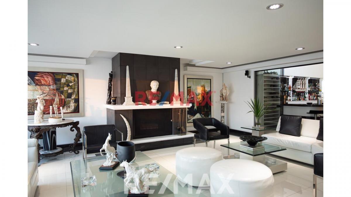 Venta de Departamento en San Isidro - Lima 4 Dormitorios 