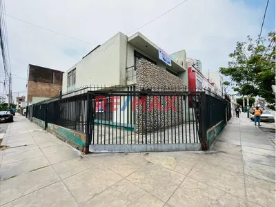 Se Vende Casa Como Terreno En Esquina