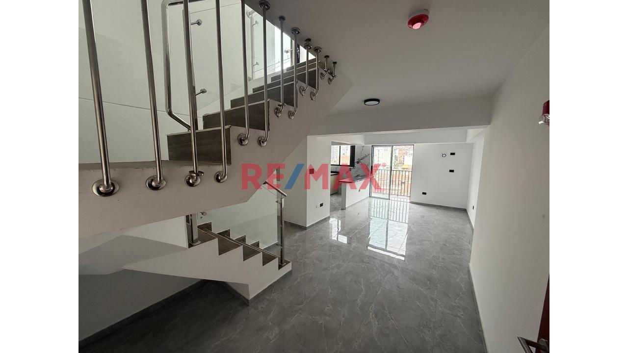 Venta De Duplex De Estreno Sjm