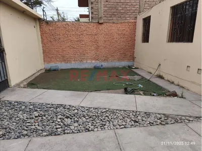 Oportunidad Para Construir Tu Casa En Terreno Estratégico De 150 M2 Cerca A Parque- En Surco