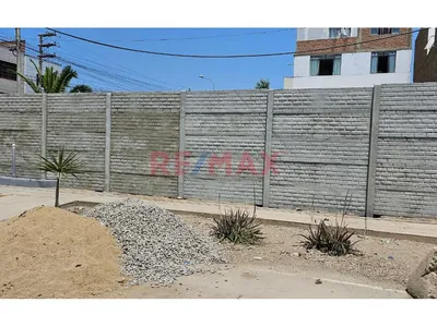 Vendo Terreno En Chorillos De 188 M2 En Urb. Cedros De Villa A $900 X M2
