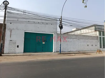 Venta De Local Comercial De 1,000 M² En Av. Industrial – Eje Megaplaza, Usil Y Senati