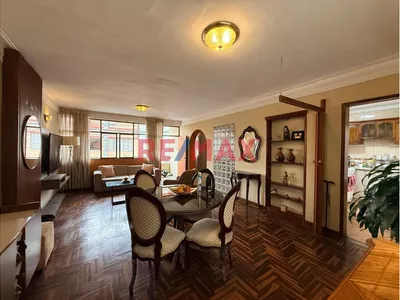 Vta Duplex 5D 3B San Roque Surco 240M2 - $220,000