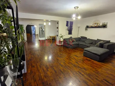 Venta De Departamento 1Er Piso San Isidro