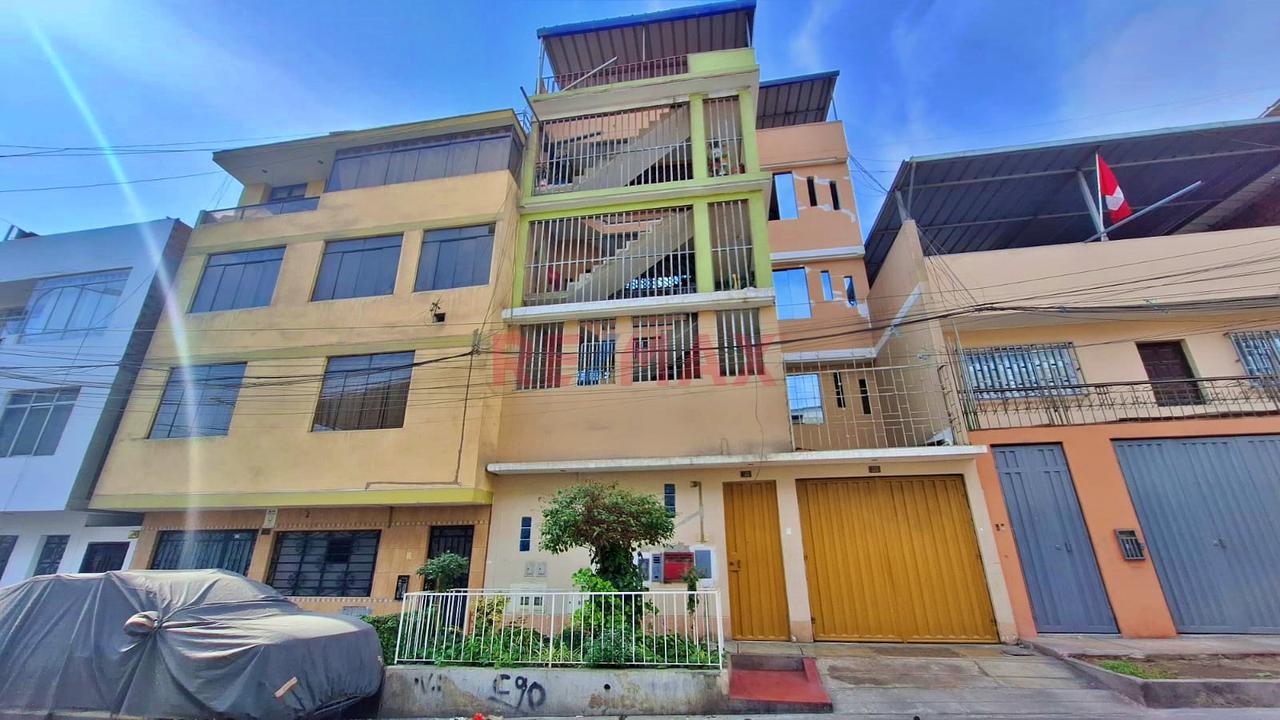 Venta Amplio Dpto De 111 M2 En Comas - Altura Del Paradero La 80